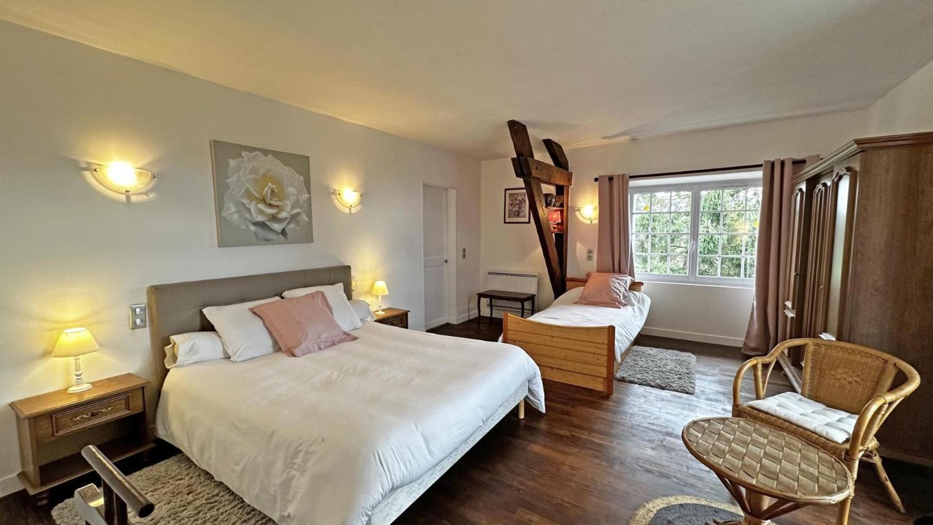 Bed and Breakfast Chez Doussaud à Bessines-sur-Gartempe Extérieur photo